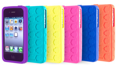 Photo of Accessori iPhone: Alter Ego Skin, le custodie che si illuminano al buio